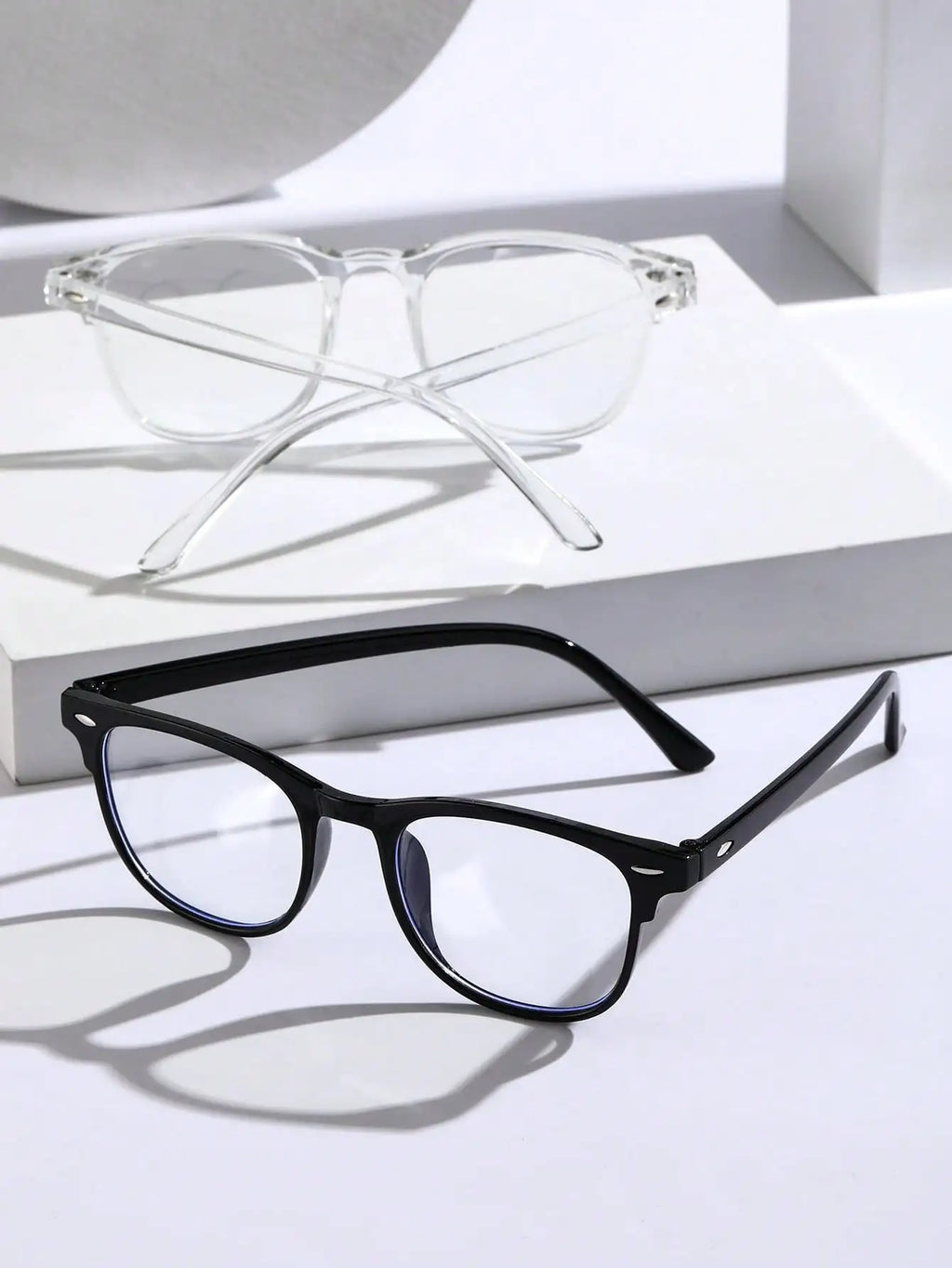 Contemporary Square Glasses – Clean Unisex Design
