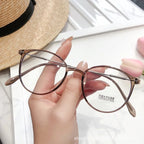 Transparent Lens Glasses – Modern Lightweight Frame