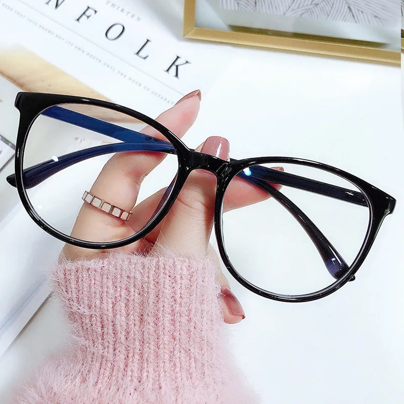 Large Square Frame Glasses – Modern Minimal Look