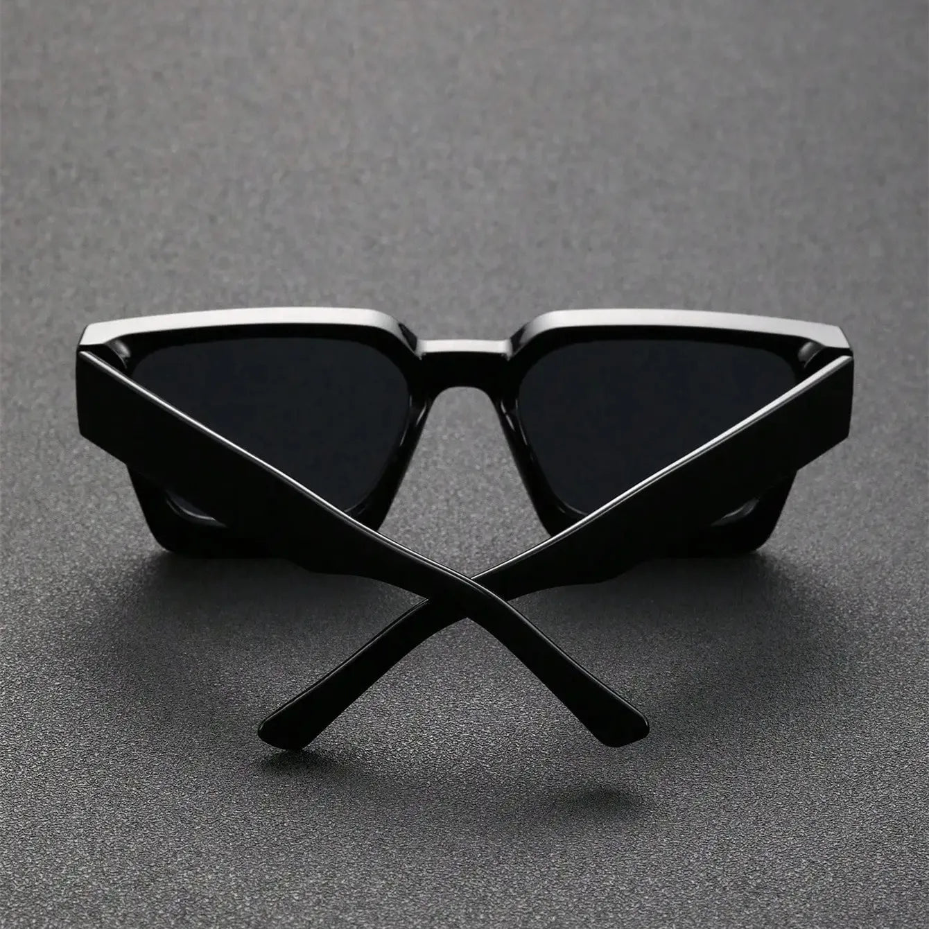 Retro Inspired Square Sunglasses – Premium Frame Edition