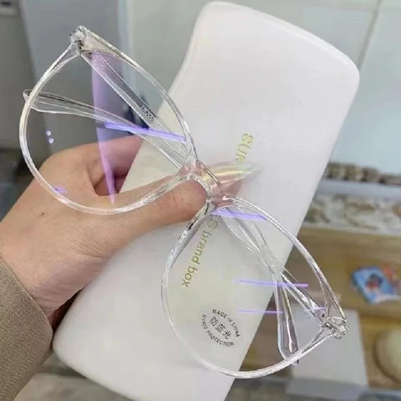 Large Square Frame Glasses – Modern Minimal Look