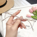 Transparent Lens Glasses – Modern Lightweight Frame