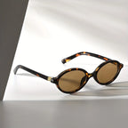 Retro oval / round sunglasses