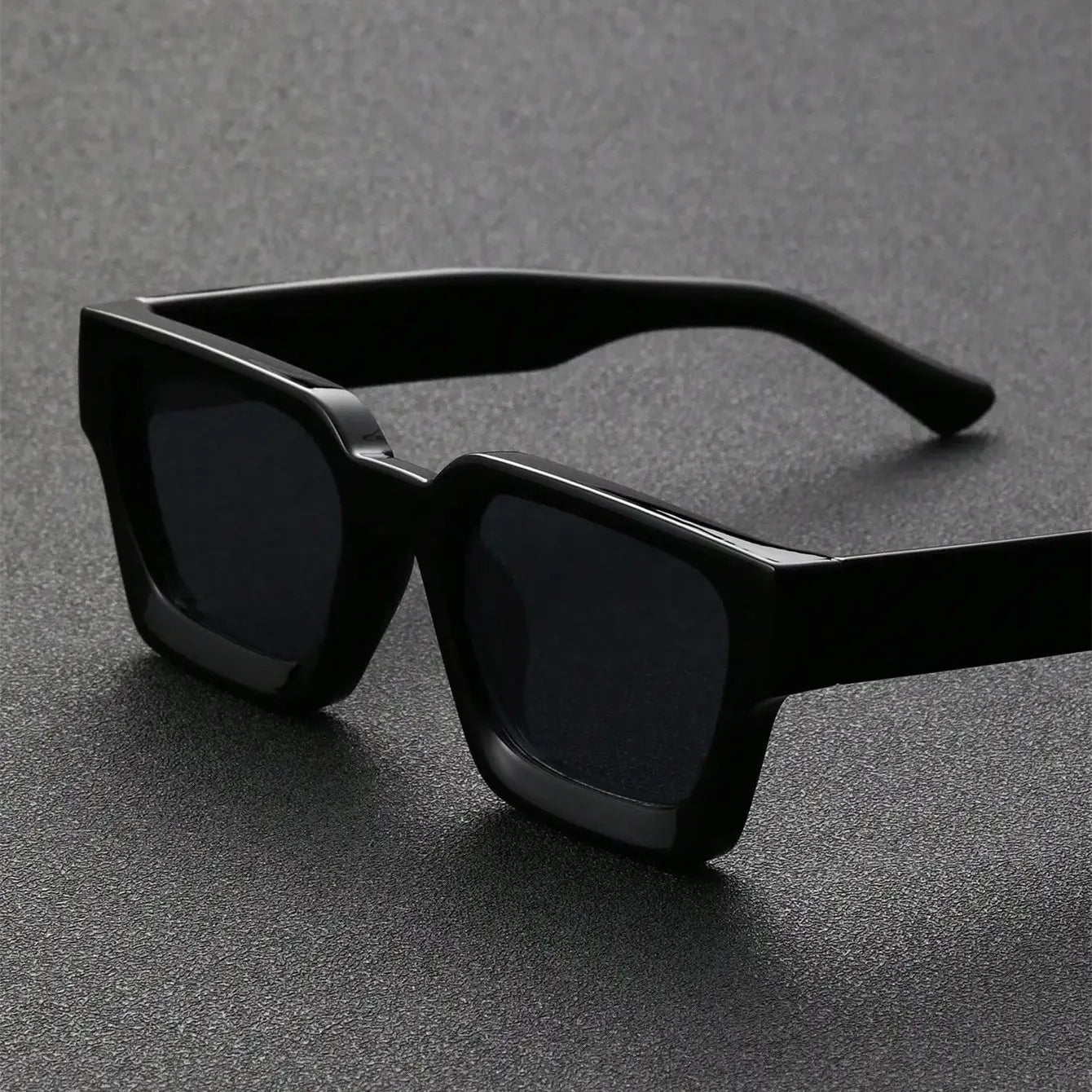 Retro Inspired Square Sunglasses – Premium Frame Edition