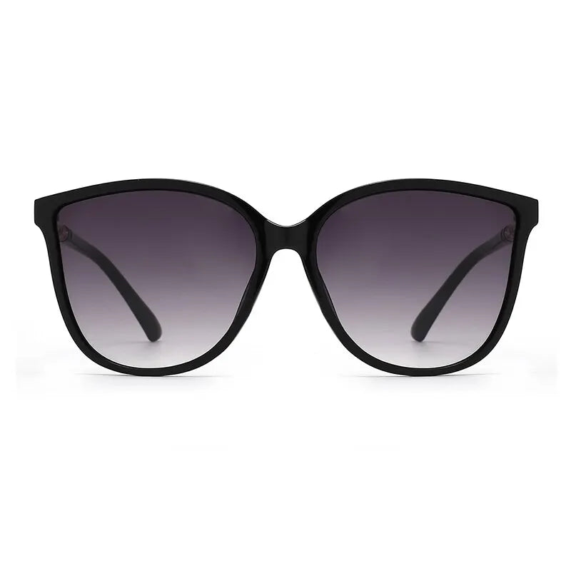 Classic Cat-Eye Sunglasses – Mirrored Vintage Style