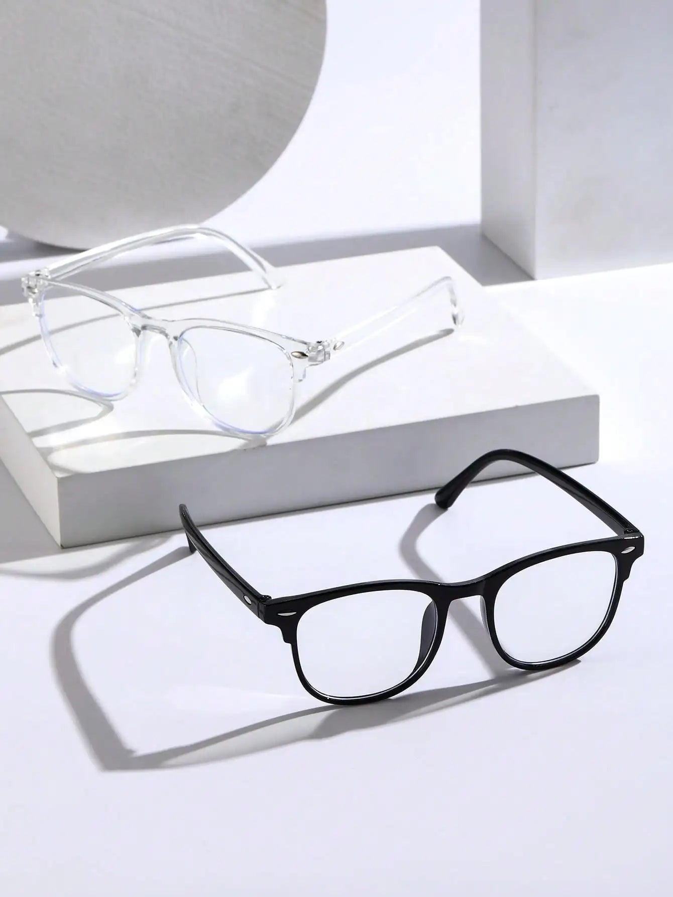 Contemporary Square Glasses – Clean Unisex Design